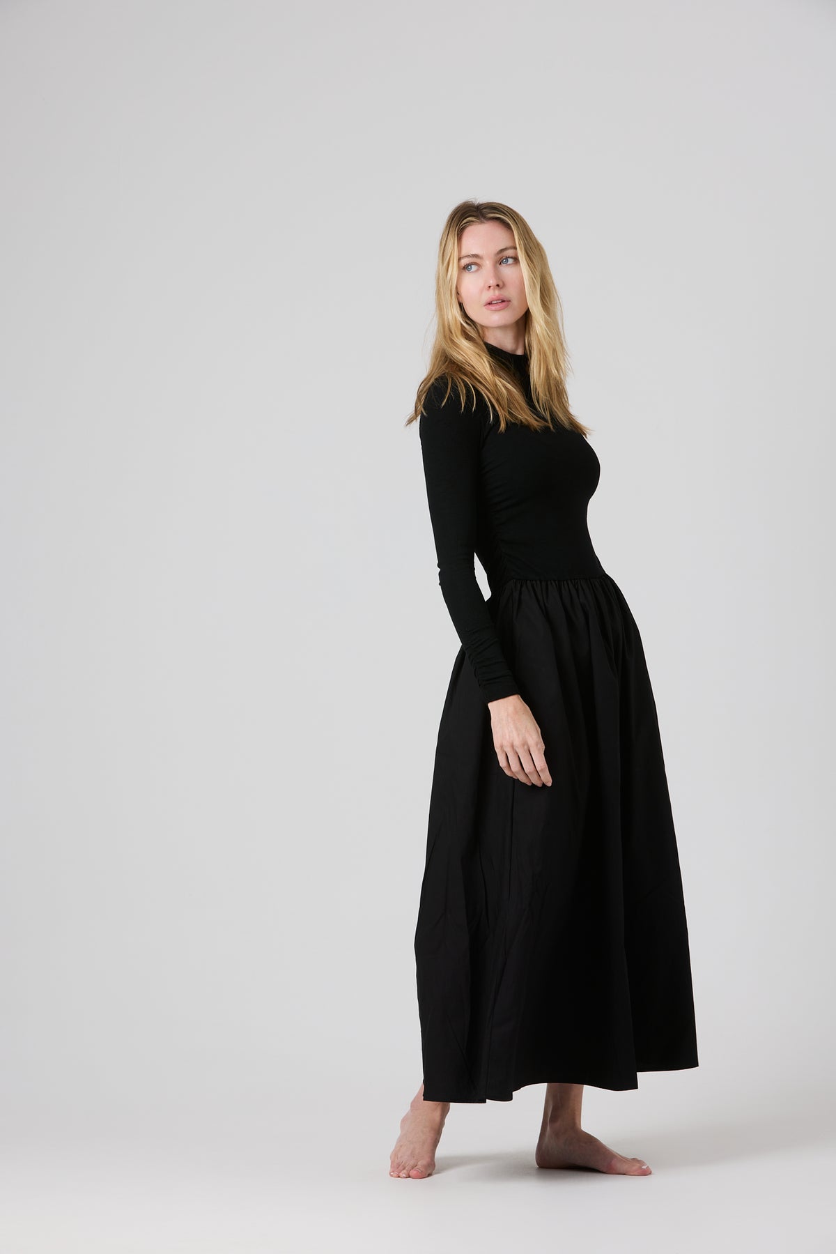 Avery Dress – By Tess Collection