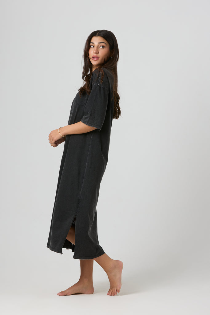 T-Shirt Midi Dress