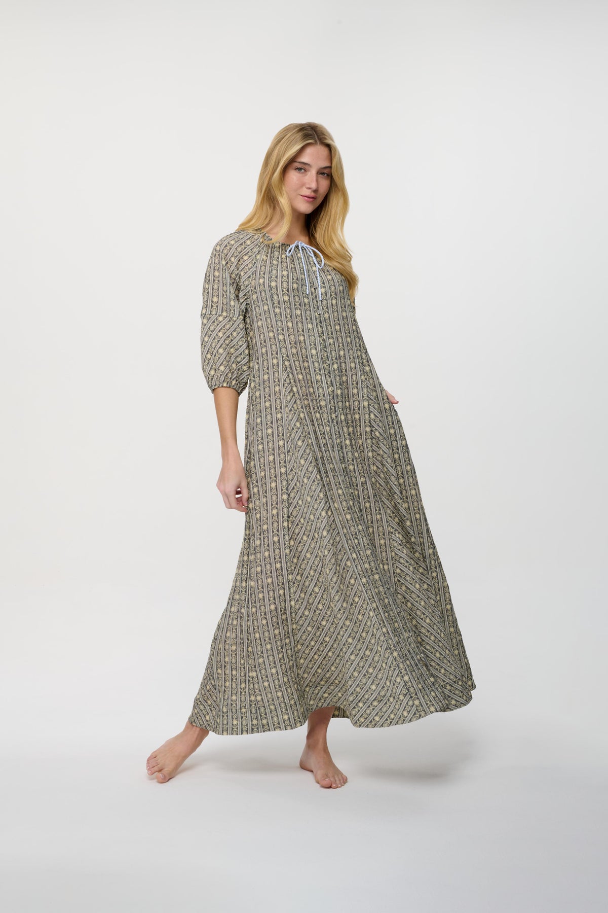 Danna Dress – By Tess Collection