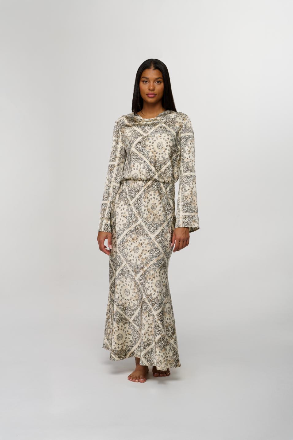 Emily Dress – By Tess Collection