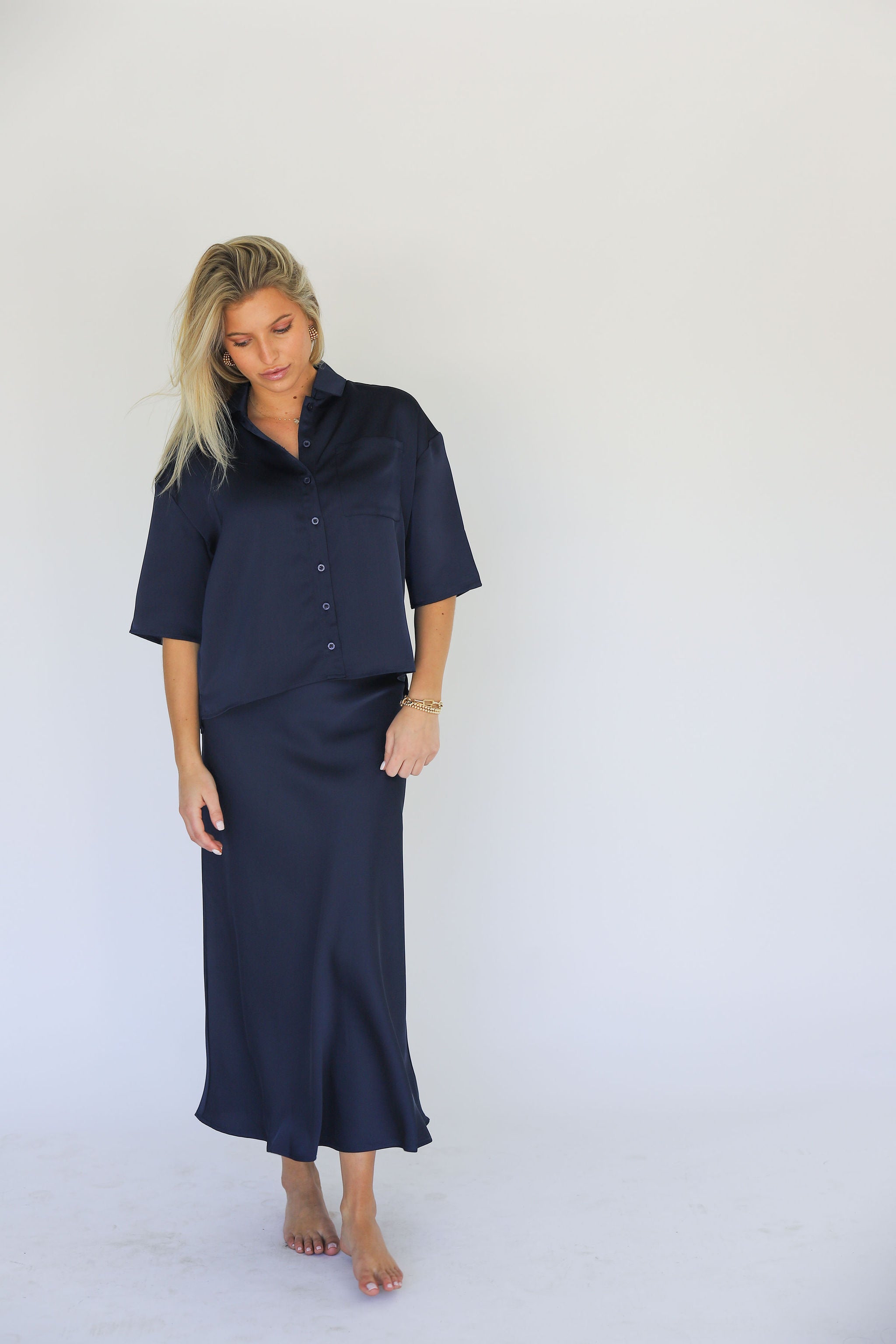 ワンピース eLLa. satin twill jumper skirt ワンピース eLLa. satin twill jumper skirt DRESS | e L L a