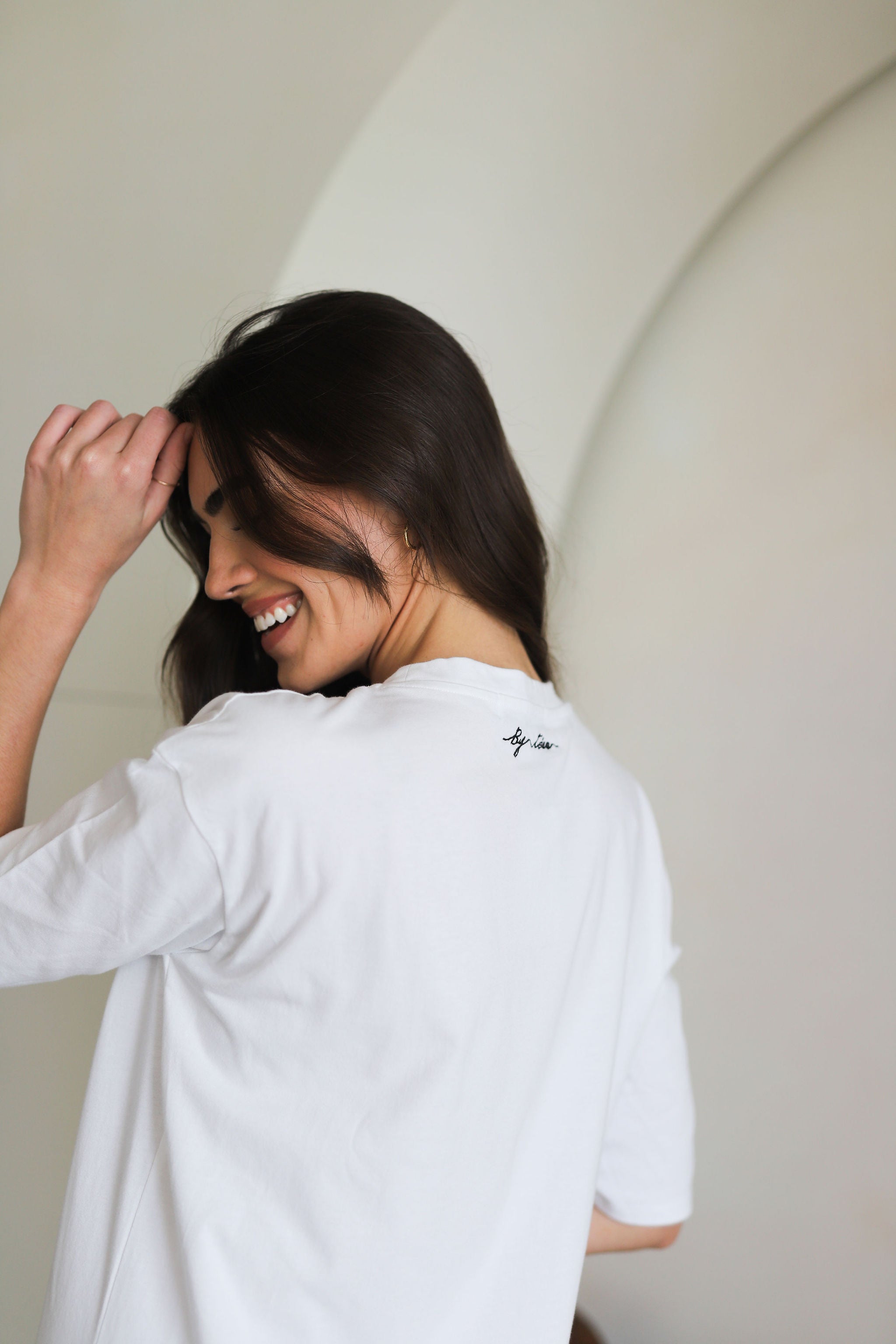 white tee shirt dress White T-Shirt Midi Dress – By Tess Collection